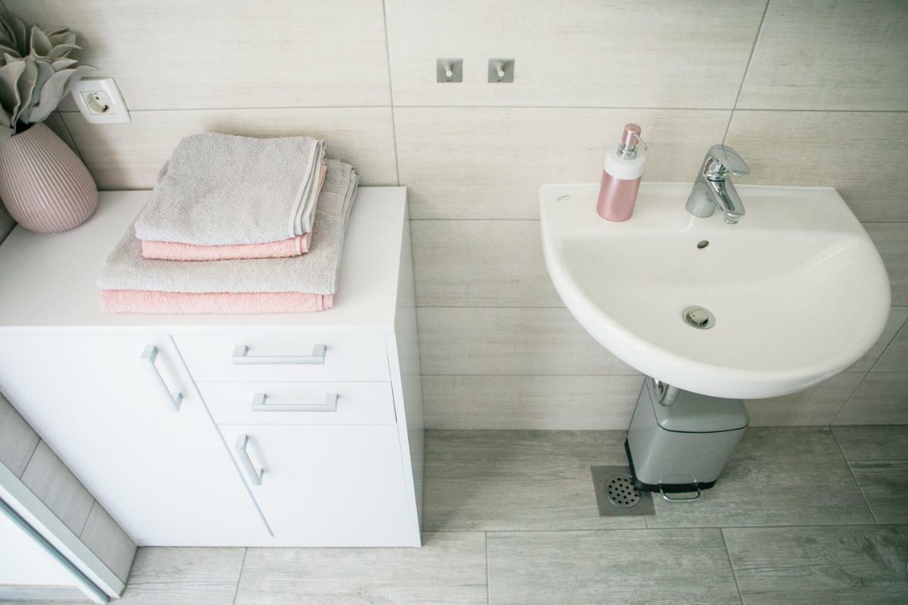 Sweet Stay Roznik Apartment Λιουμπλιάνα Εξωτερικό φωτογραφία